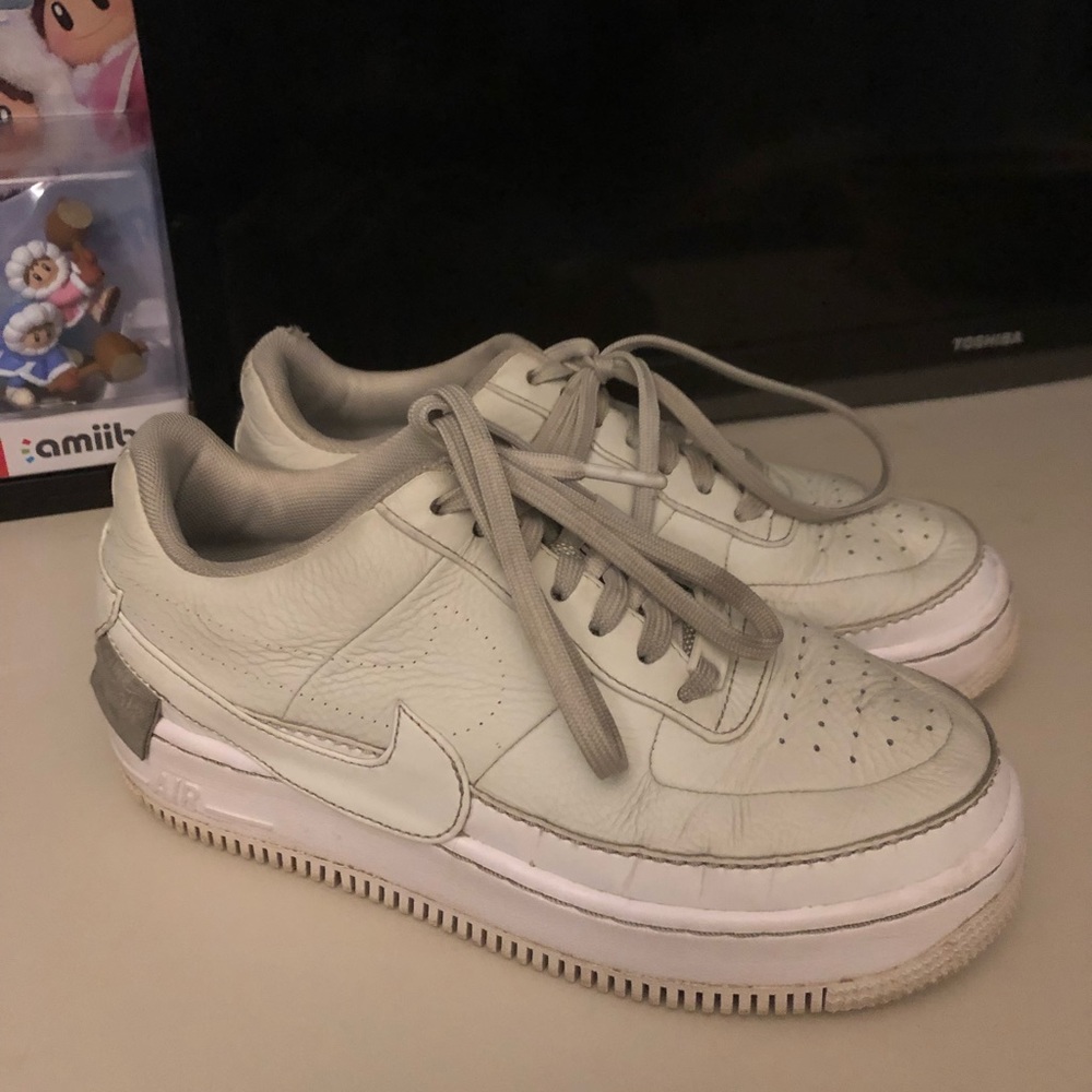 Nike Jesters